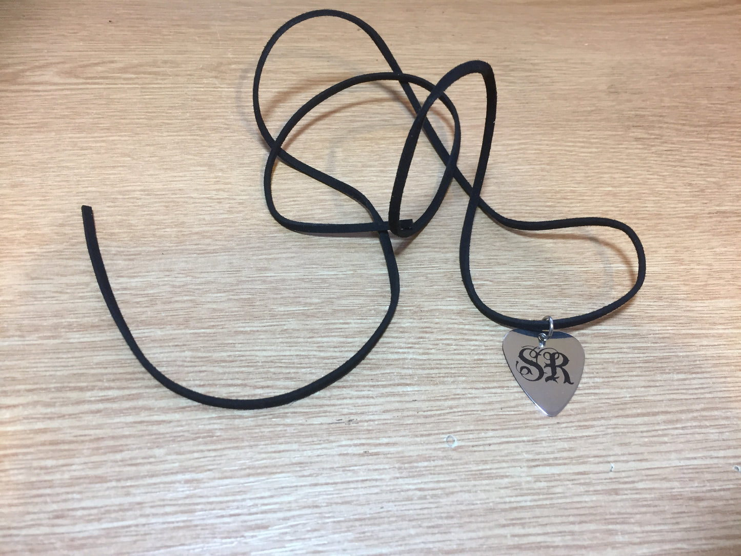 Logo pick necklace (stainless steel)